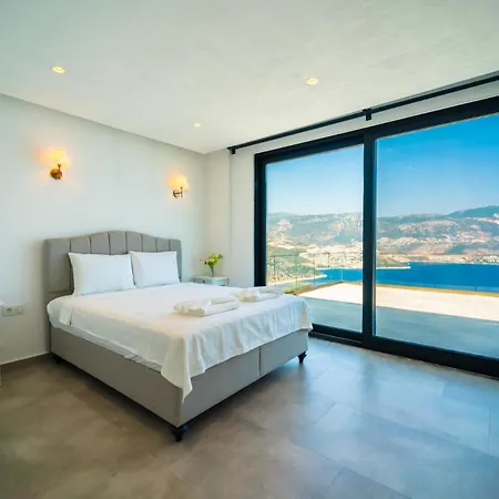Villa Deniz Manzarali Genis Tatil Villasi Kaş